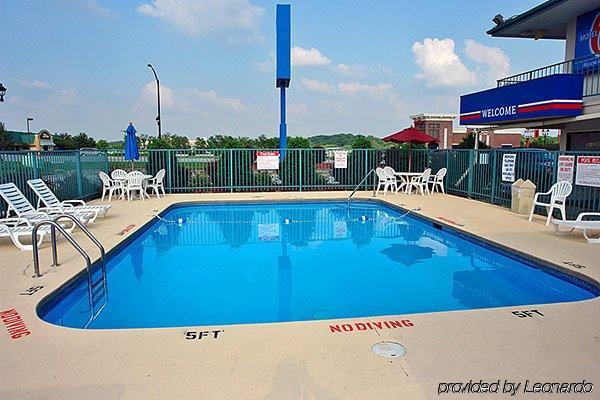 Super 7 Motel Coralville Εξωτερικό φωτογραφία