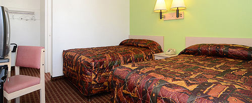 Super 7 Motel Coralville Εξωτερικό φωτογραφία